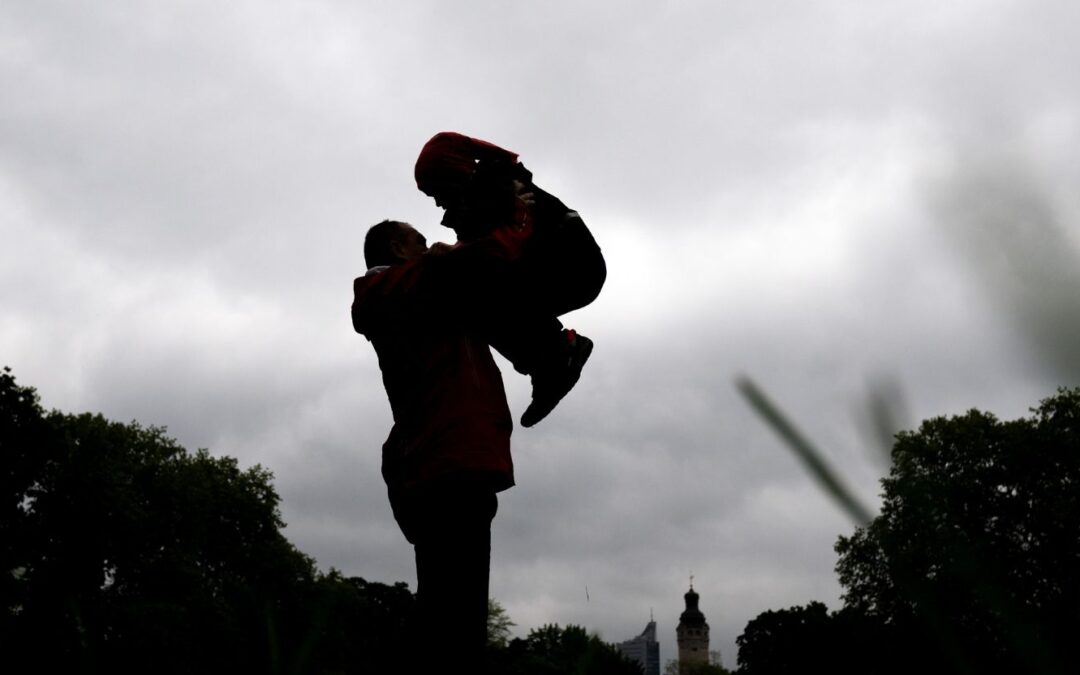 Familienbund: Eltern müssen niedrigschwellig gestärkt werden