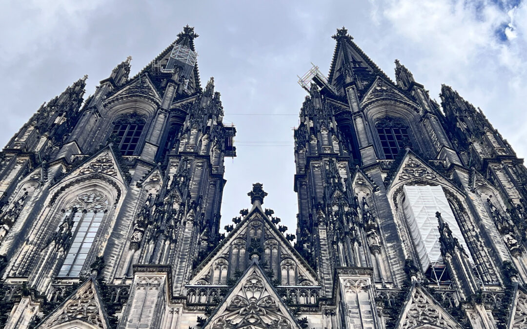 Kölner Dom muss sparen – und zieht Preise an