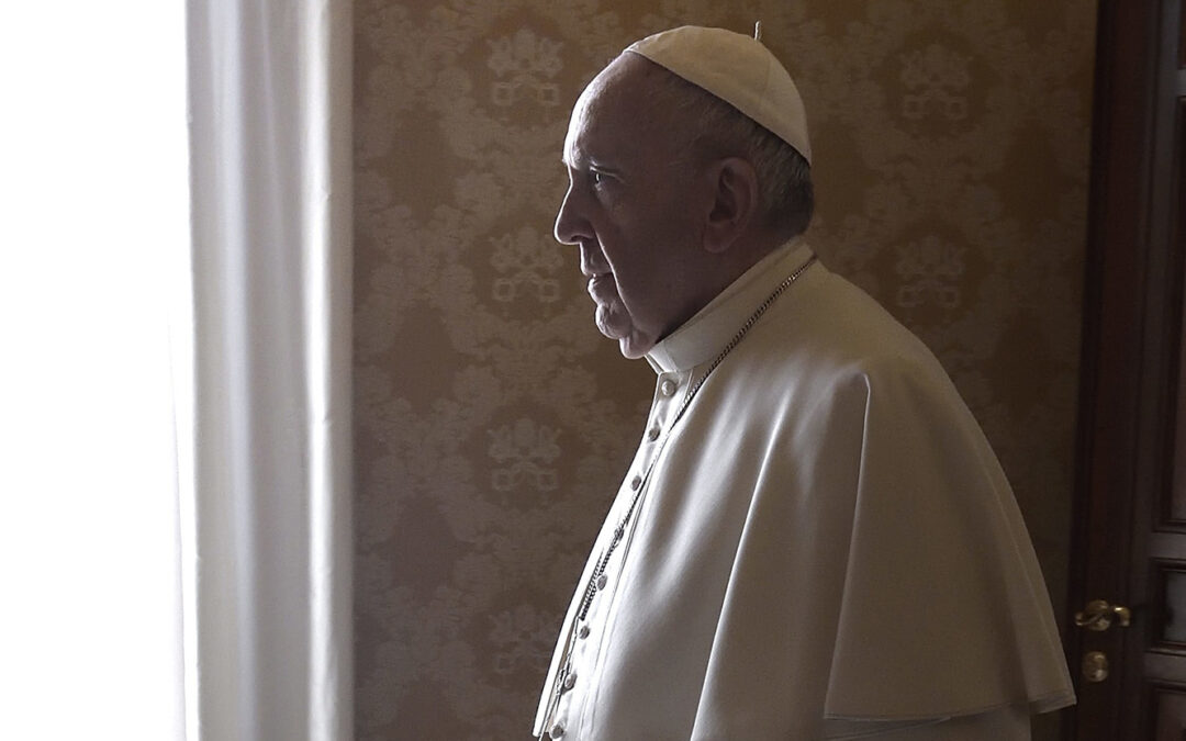 Mediziner zu neuem Foto: Papst Franziskus um fünf Jahre gealtert