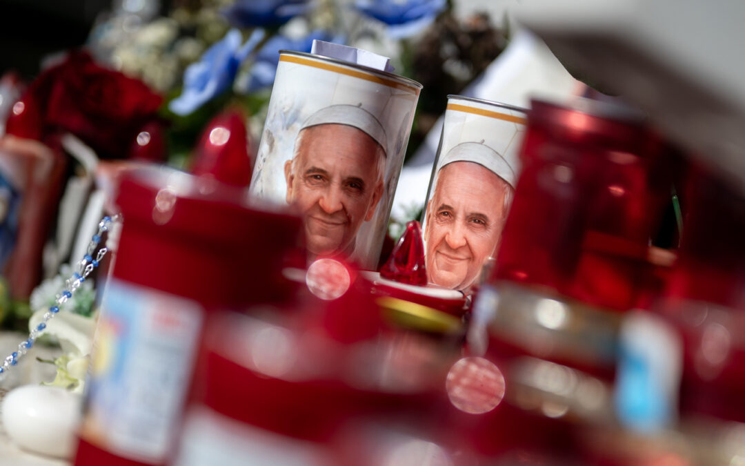 Gesundheits-Update: Papst weiterhin auf Sauerstoffzufuhr angewiesen