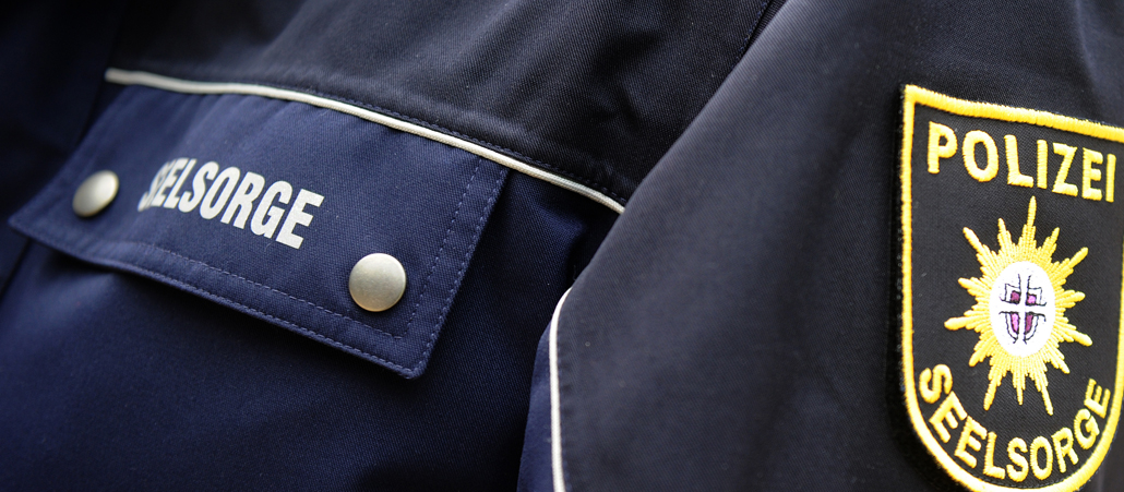 Deutsche Bischöfe: Polizeiseelsorge lässt Kirche spürbar werden